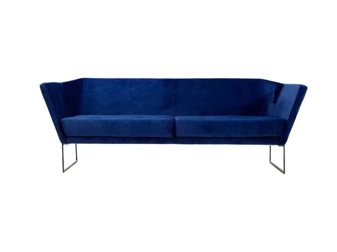 ספה מעוצבת כחולה