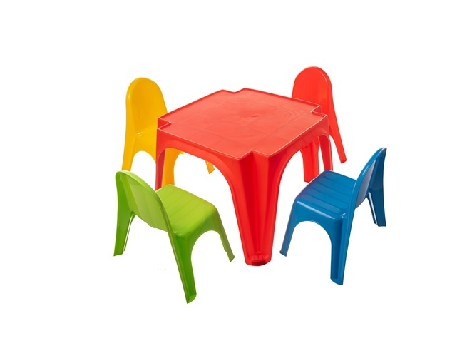 שולחן וכיסאות צבעוניים לילדים